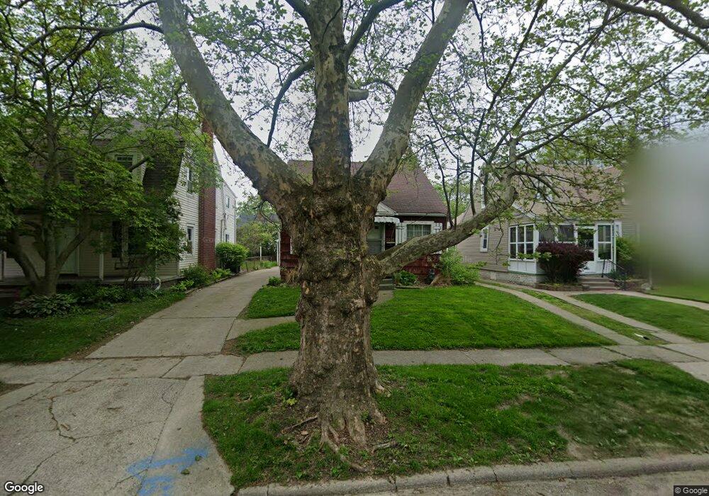 2214 Charlestown Ave, Toledo, OH 43613 - photo 1