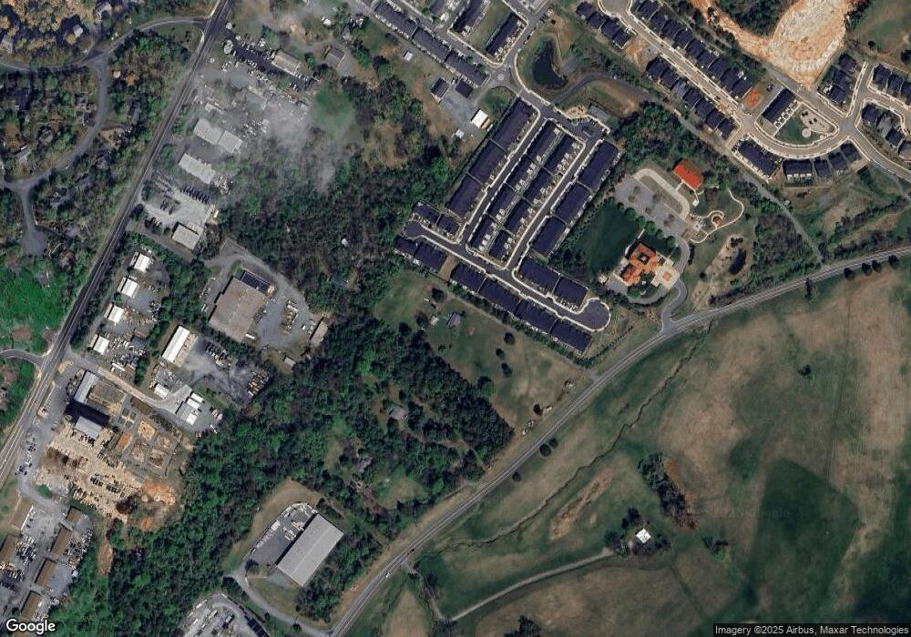 26 Pebble Dr, Charlottesville, VA 22902 - photo 1