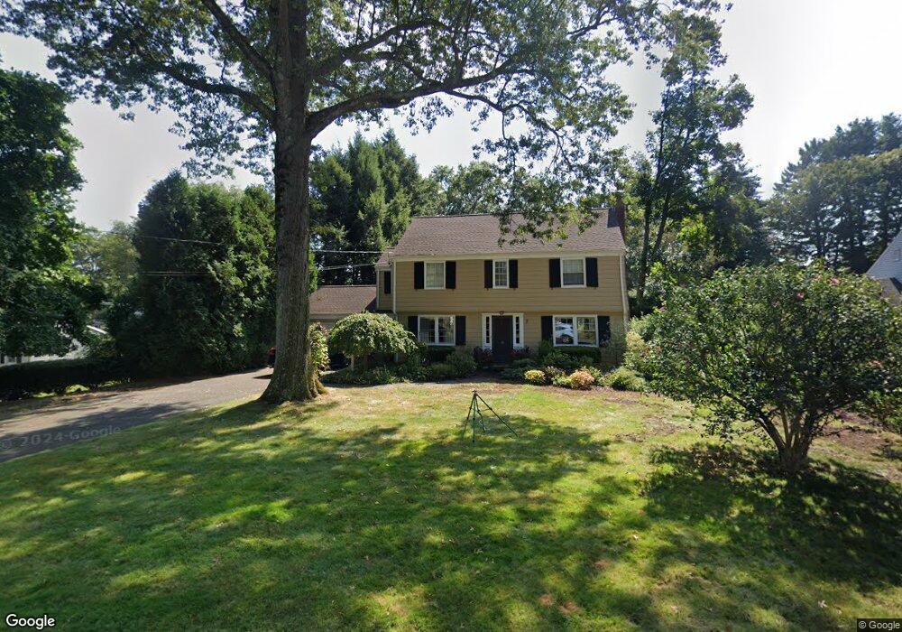 7 Braintree Dr, West Hartford, CT 06117 - photo 1