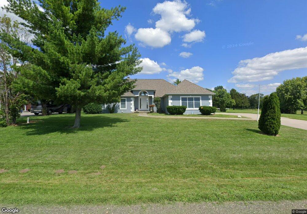 12818 N 1000th Rd, Effingham, IL 62401 - photo 1