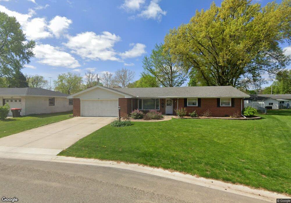 150 Eaton Dr, Lincoln, IL 62656 - photo 1