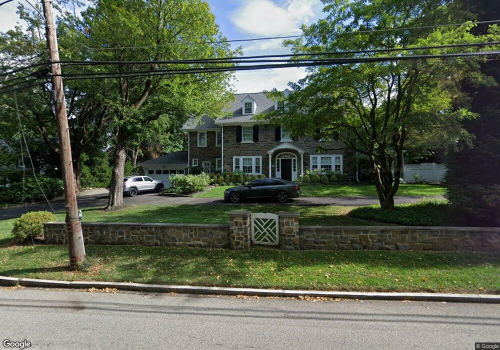 315 N Ithan Ave, Bryn Mawr, PA 19010 - photo 1