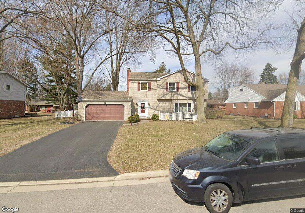 724 Hawthorne Rd, Findlay, OH 45840 - photo 1