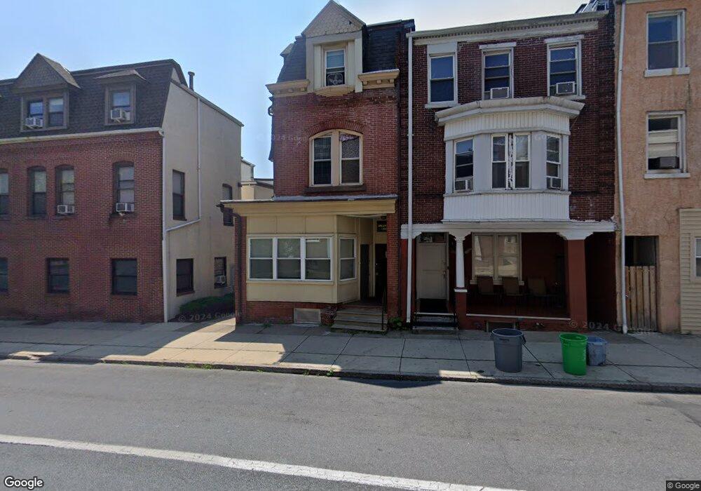 608 W Walnut St, Allentown, PA 18101 - photo 1