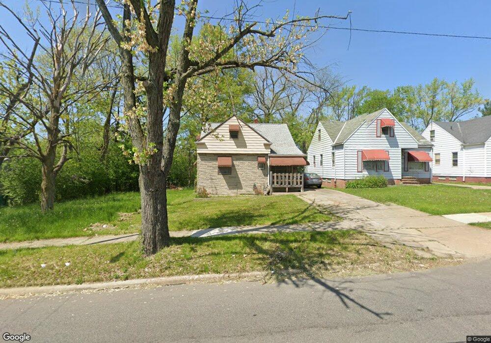 20817 Libby Rd, Maple Heights, OH 44137 - photo 1