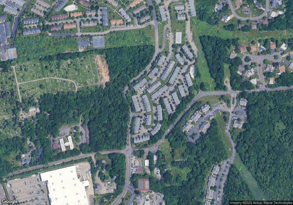 37 Eagle Ridge Way unit 208, Nanuet, NY 10954 - photo 1