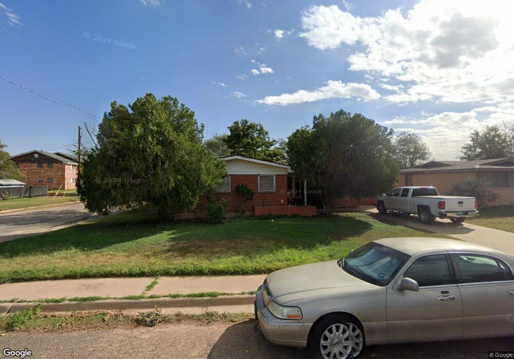 2304 Alabama St, Big Spring, TX 79720 - photo 1