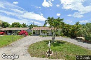 1318 Cardinal Ln, Lantana, FL 33462
