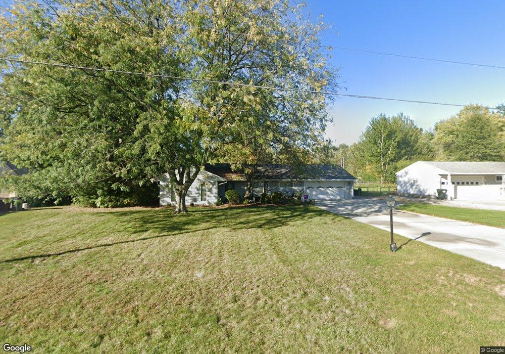 1678 Jo Jean Rd, Lima, OH 45806 - photo 1