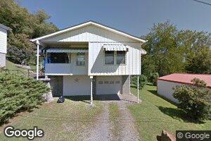 1010 Hill St, Mannington, WV 26582