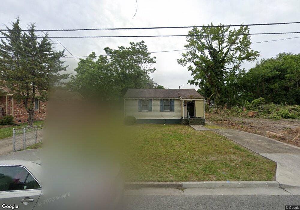 229 Gilmerton Ave, Portsmouth, VA 23704 - photo 1