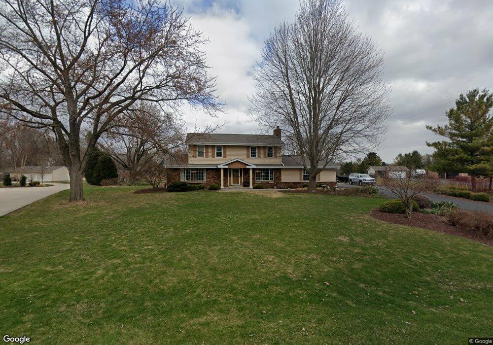 W138S7080 Sherwood Cir, Muskego, WI 53150 - photo 1