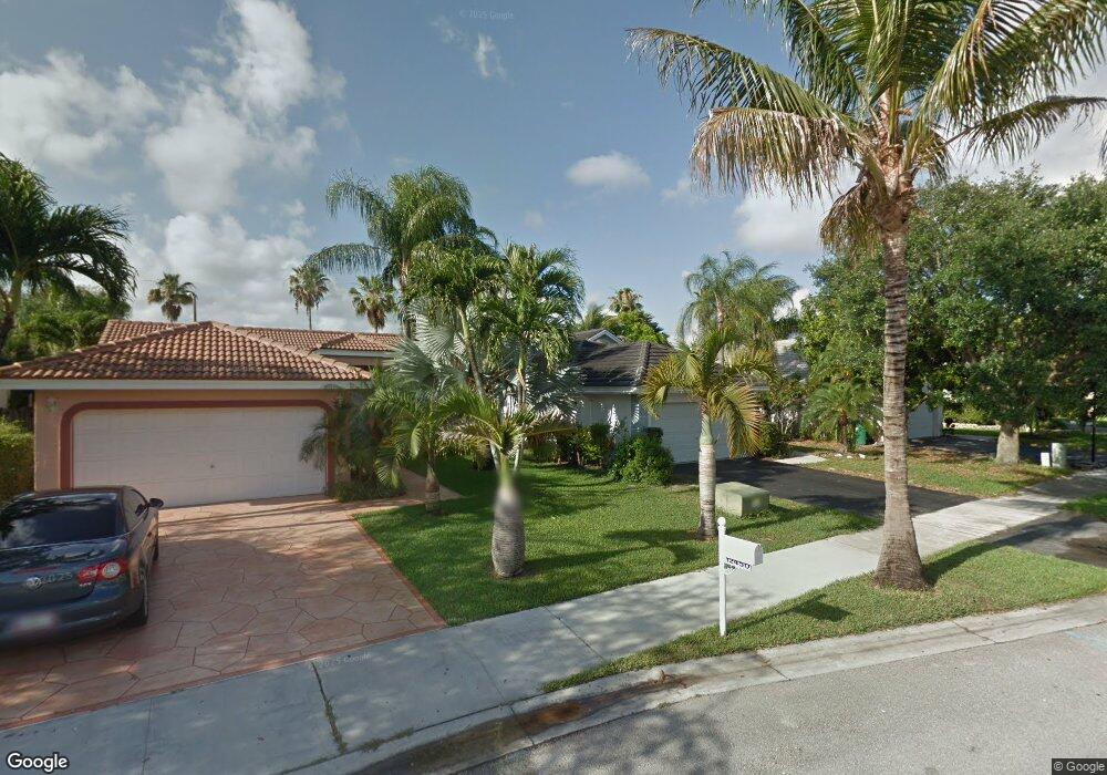 12460 SW 7th Place, Davie, FL 33325 - photo 1