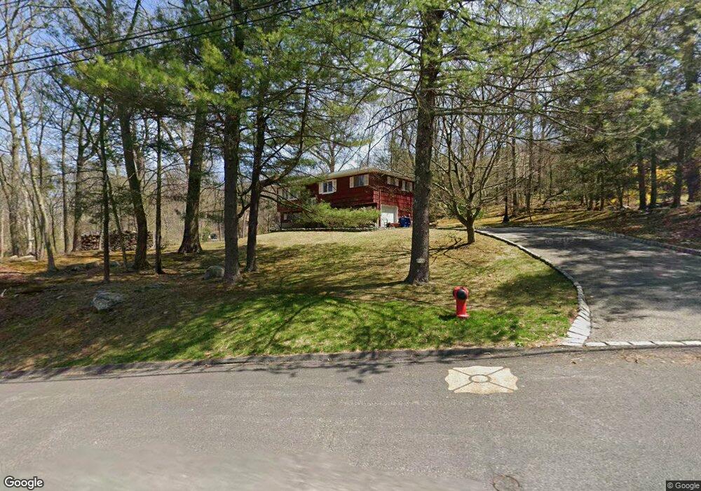 116 Fawn Hill Rd, Tuxedo Park, NY 10987 - photo 1