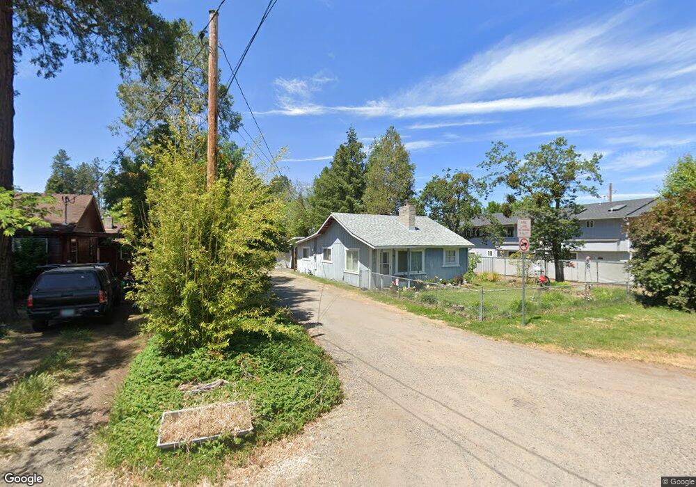 109 Maple St, Phoenix, OR 97535 - photo 1