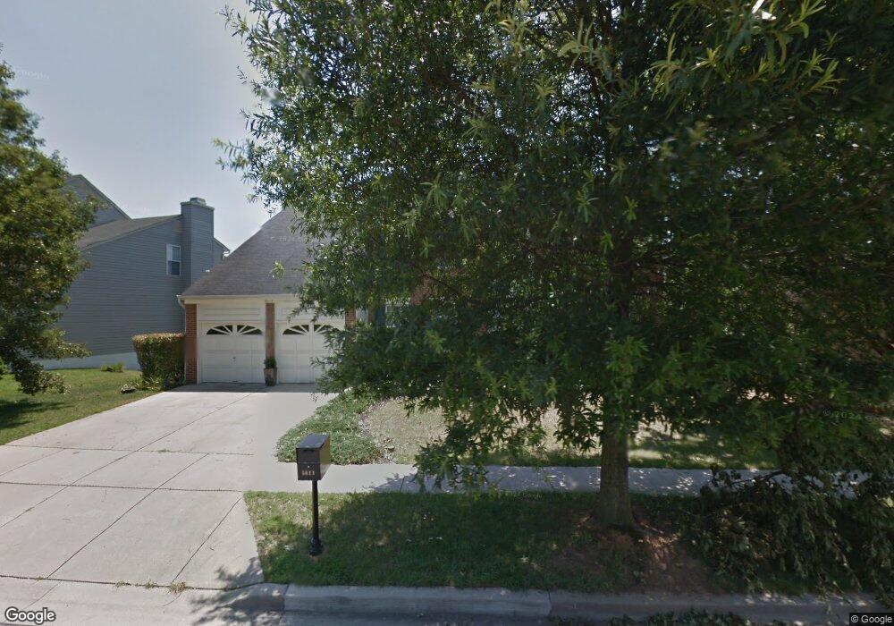 5611 Signet Ln, Riverdale, MD 20737 - photo 1