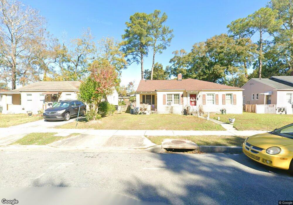 1118 E 53rd St, Savannah, GA 31404 - photo 1