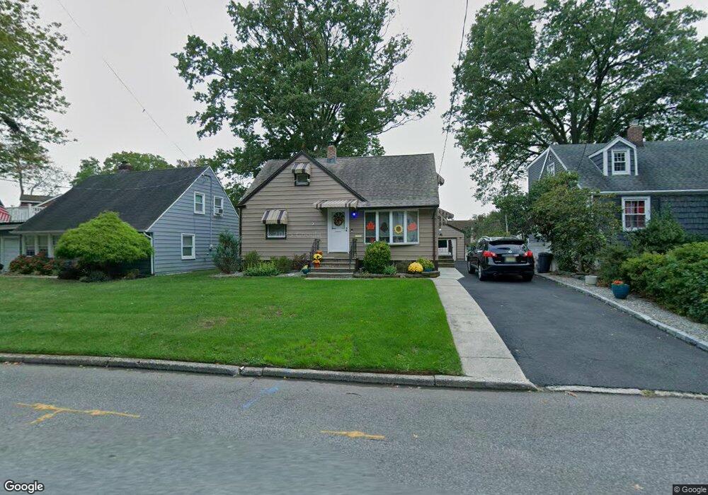 1048 Mayfair Dr, Rahway, NJ 07065 - photo 1