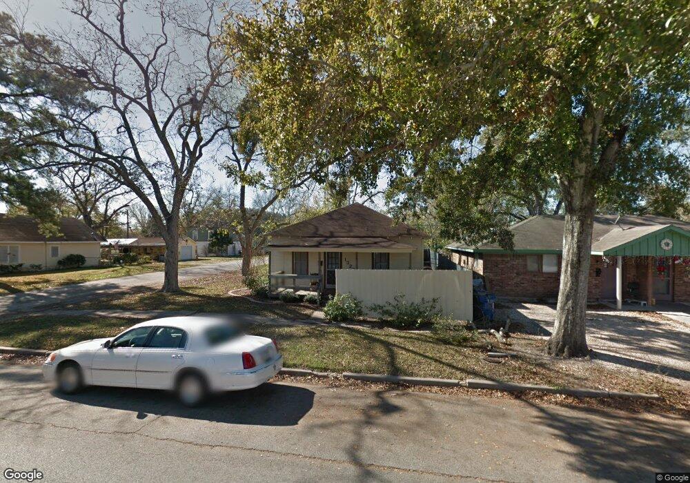 1322 6th St, Rosenberg, TX 77471 - photo 1