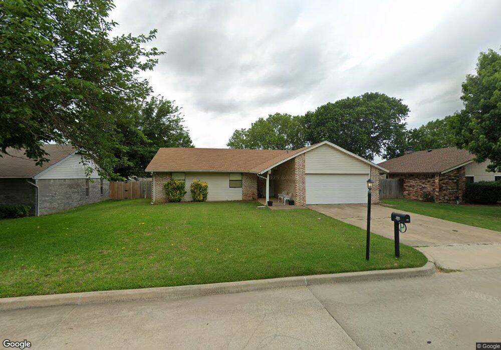 1909 Shenandoah Dr, Ardmore, OK 73401 - photo 1