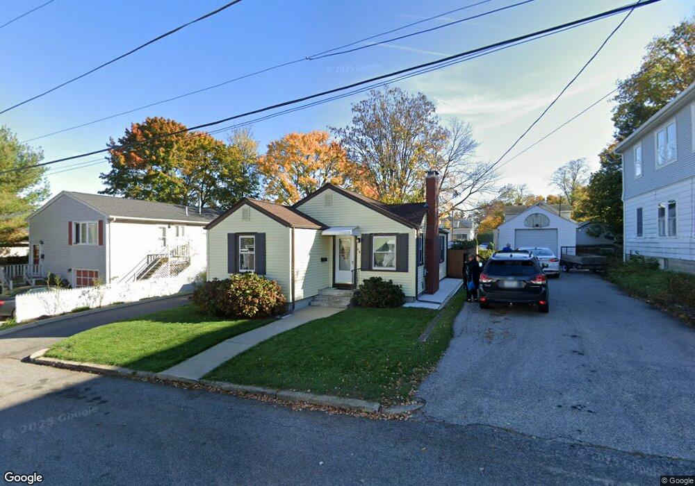 64 Vivian Ave, Pawtucket, RI 02860 - photo 1