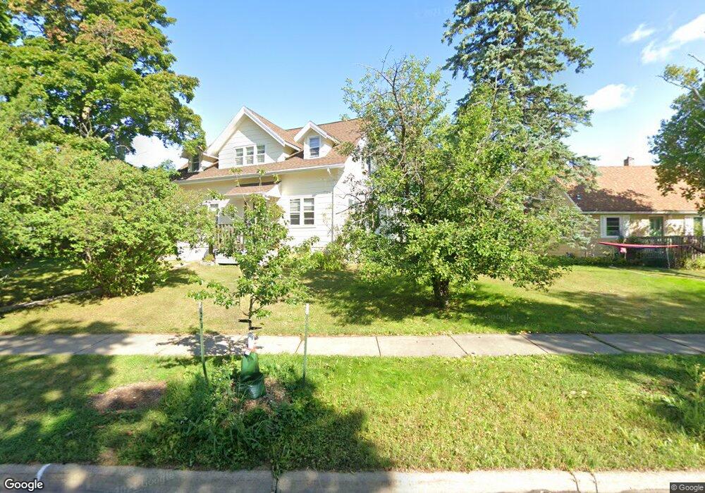 5719 Tioga St, Duluth, MN 55804 - photo 1