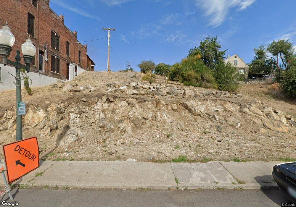 39 Main St, Klamath Falls, OR 97601 - photo 1