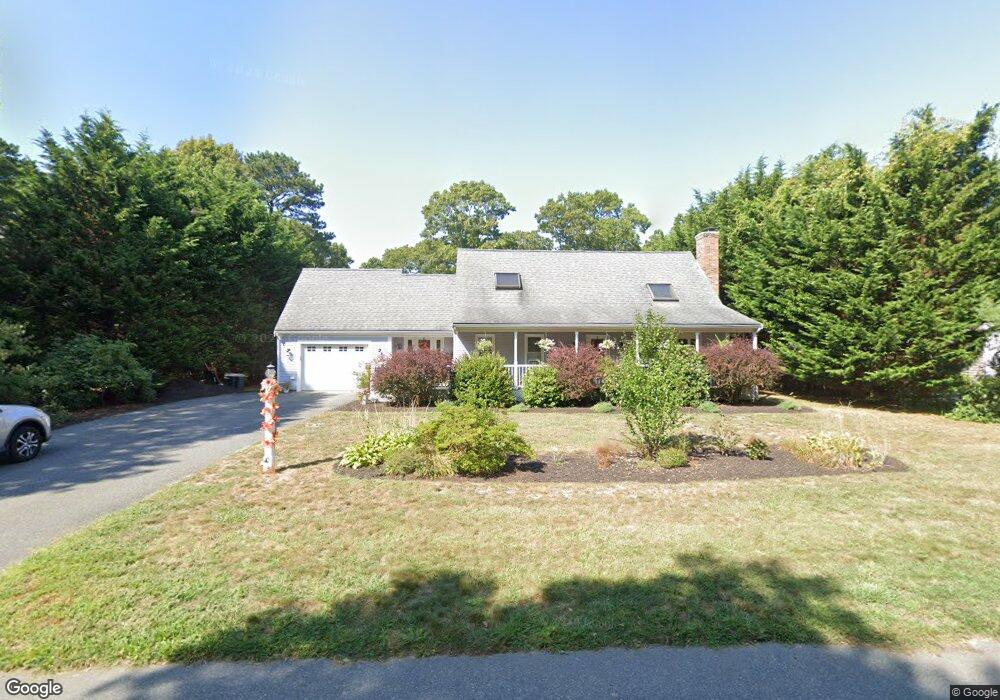 22 Spinnaker Dr, Mashpee, MA 02649 - photo 1