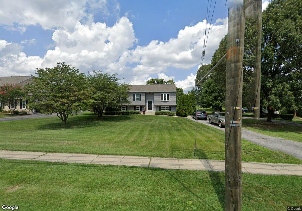 320 Wellham Ave, Glen Burnie, MD 21061 - photo 1