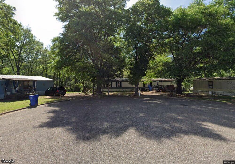 302 Cranbrook Ct, Prattville, AL 36067 - photo 1