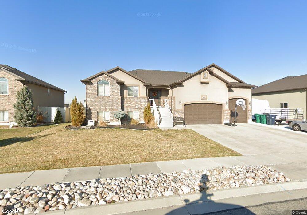 4444 W 5750 S unit 19, Hooper, UT 84315 - photo 1