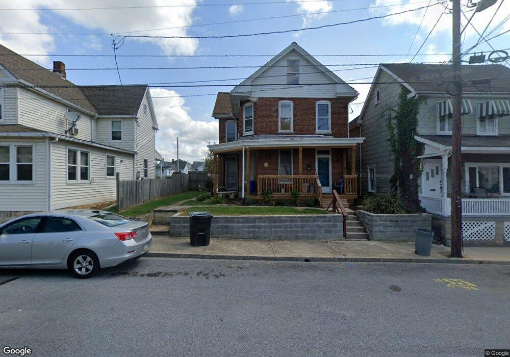 229 Hamilton Ave, Waynesboro, PA 17268 - photo 1