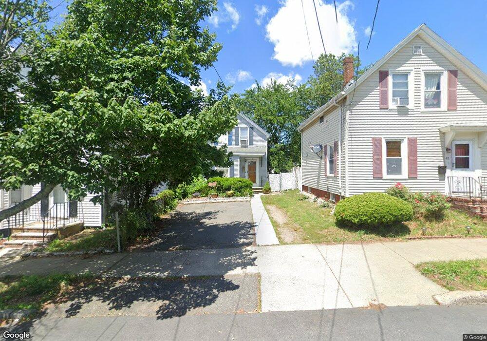 38 Saratoga St, Lynn, MA 01902 - photo 1