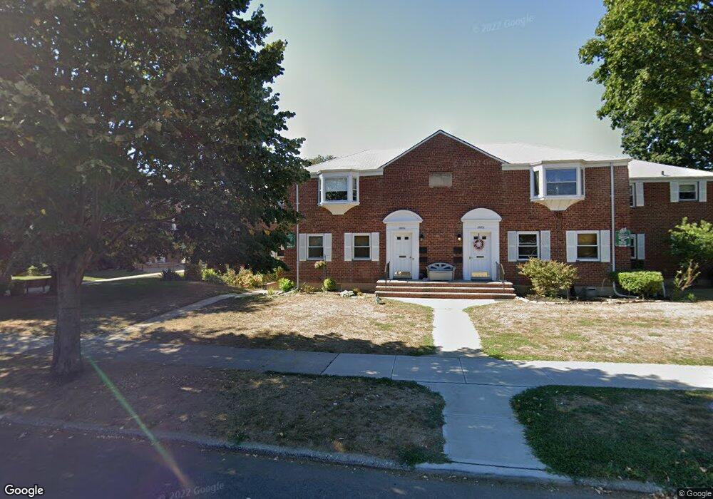 25419 74th Ave, Glen Oaks, NY 11004 - photo 1