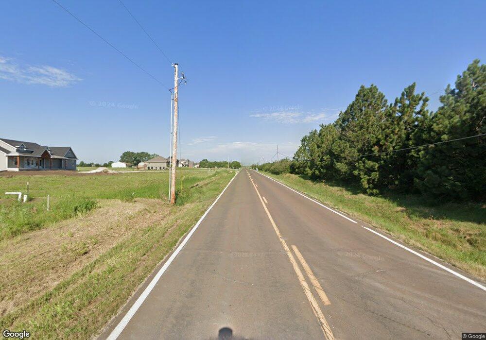 4805 NW 62nd St, Topeka, KS 66618 - photo 1