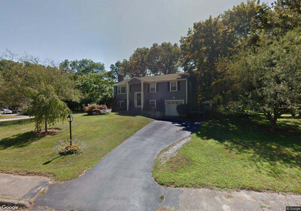 22 Meadow Pkwy, Franklin, MA 02038 - photo 1