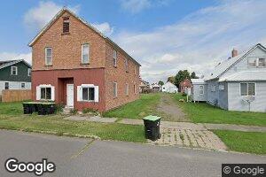 19 Wall St, Caspian, MI 49915