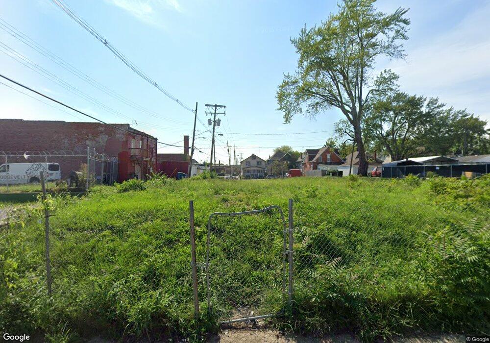 19-23 N Oakley Ave, Columbus, OH 43204 - photo 1