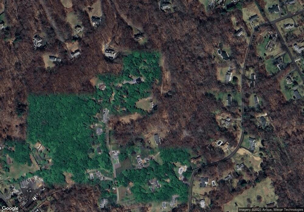 19 N Beech Tree Rd, Brookfield, CT 06804 - photo 1