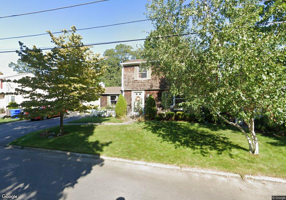 14 Waverly Rd, Riverside, RI 02915 - photo 1