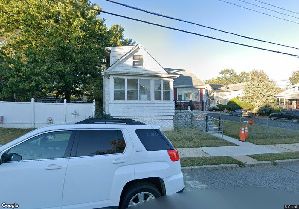 44 Douglas St, Fords, NJ 08863 - photo 1