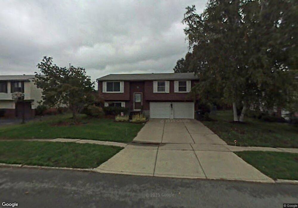 888 Fairmont Ave, North Tonawanda, NY 14120 - photo 1