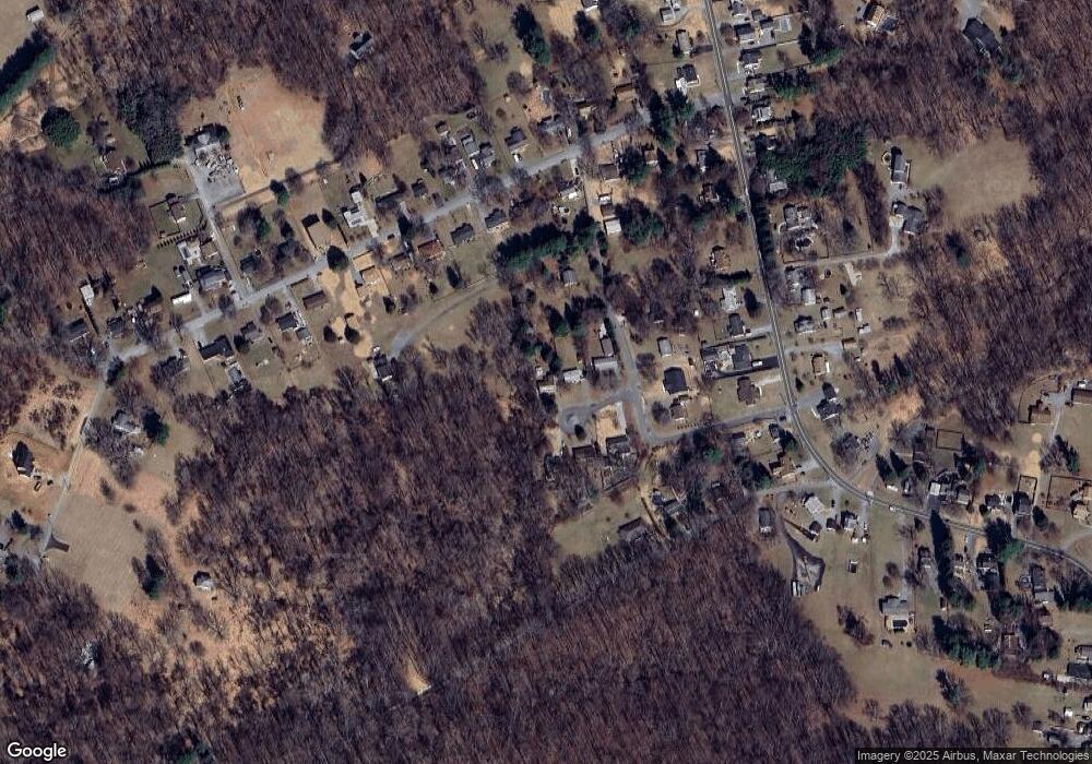 2600 Bomek Cir, Sykesville, MD 21784 - photo 1