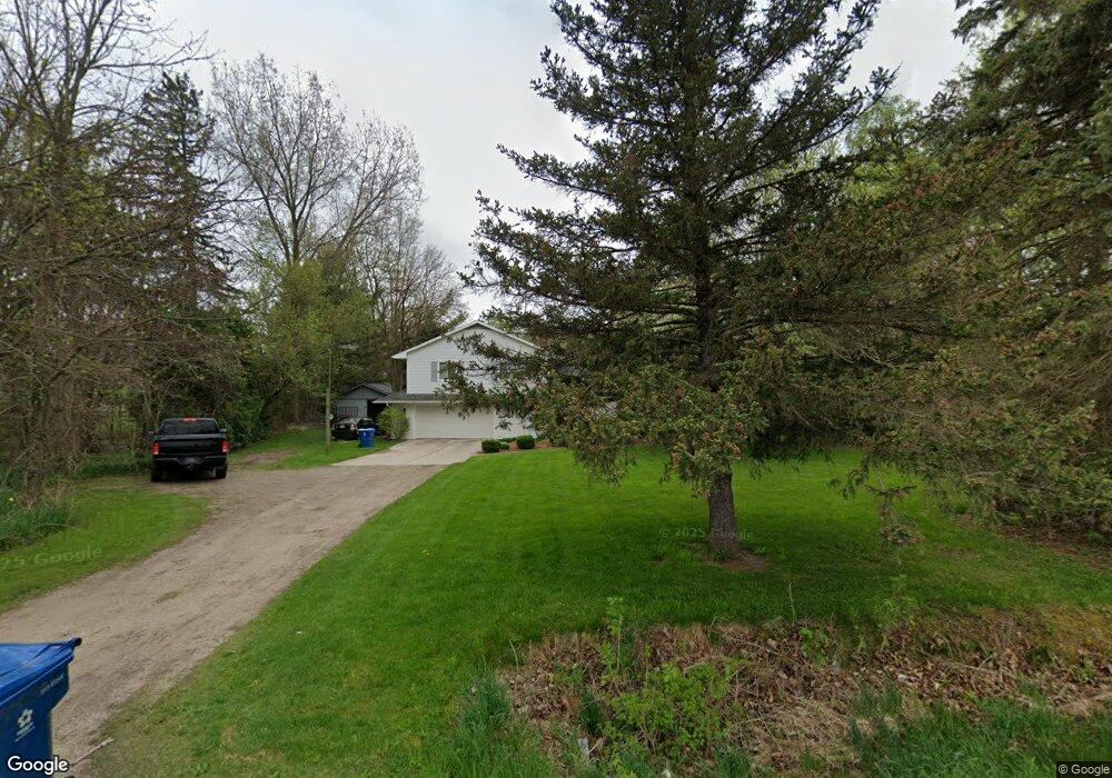 5457 Ray Rd, Linden, MI 48451 - photo 1