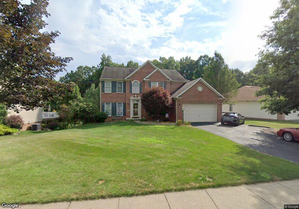 106 Majestic Dr, Canonsburg, PA 15317 - photo 1