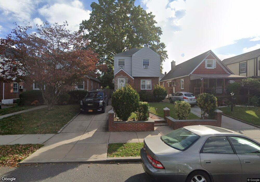 4531 166th St, Flushing, NY 11358 - photo 1