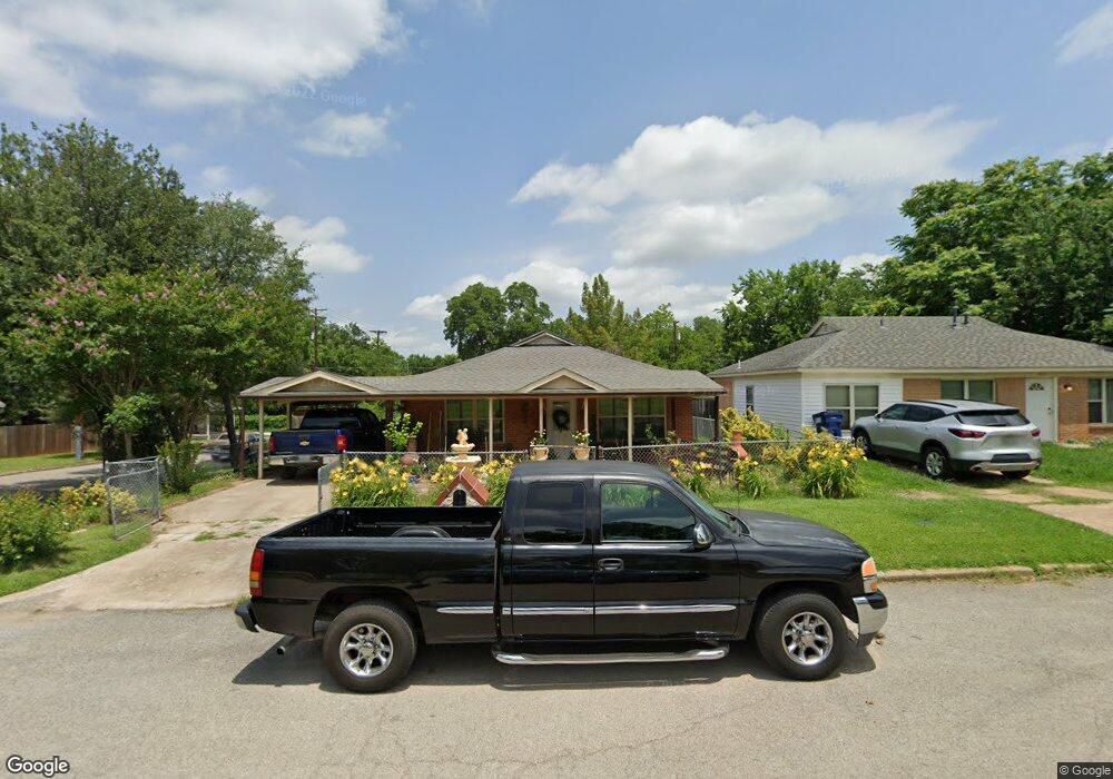 431 W Munson St, Denison, TX 75020 - photo 1