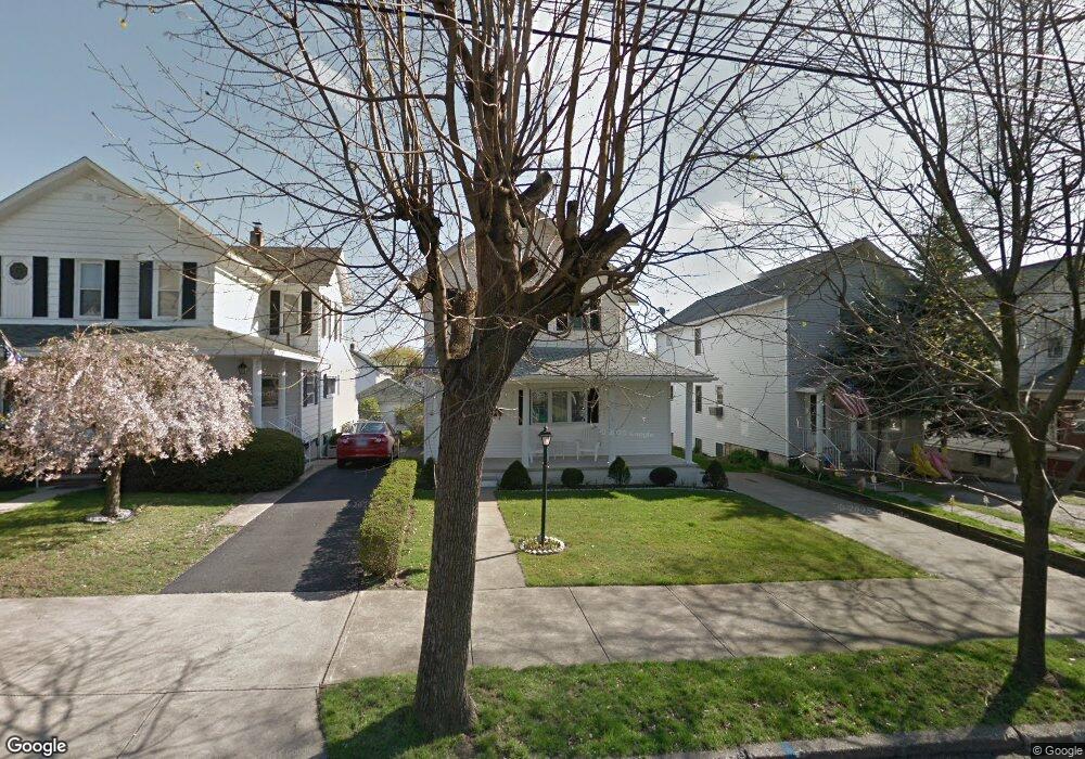 606 Montgomery Ave, West Pittston, PA 18643 - photo 1