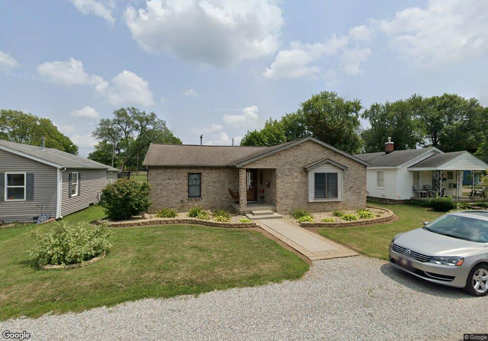 605 Cleveland St, Columbus, IN 47201 - photo 1