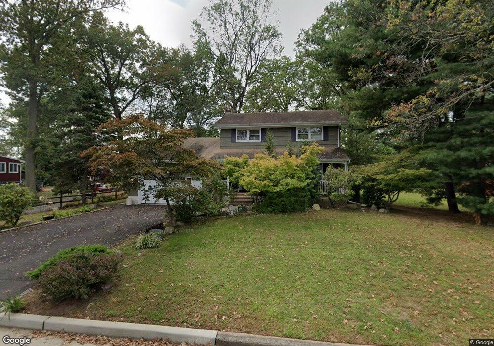 173 Misty Ln, Middlesex, NJ 08846 - photo 1